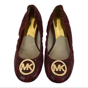 NWOT Michael Kors red scaled ballet flats shoes gold logo on toes size 5.5